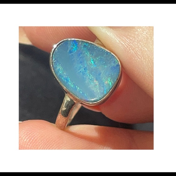 Sam 🌺 - Picture 5 of 9